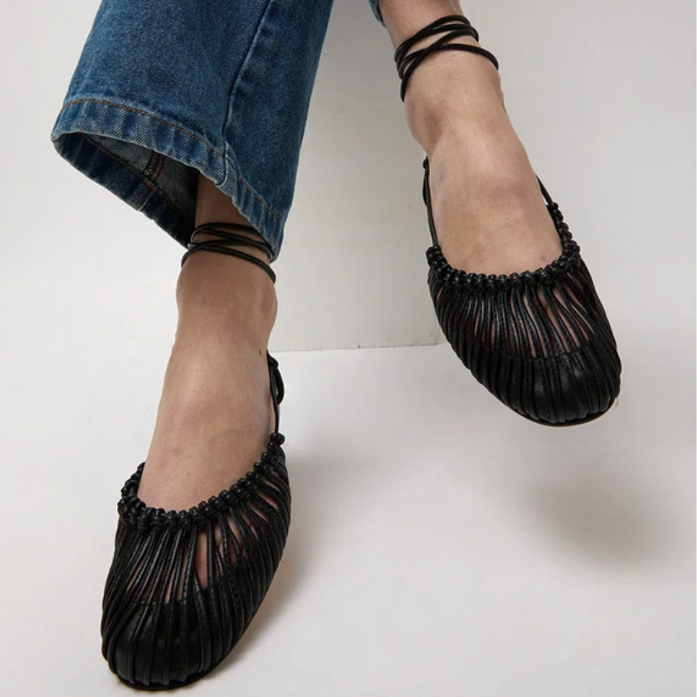 RomaLace – Geflochtene Sommer-Sandalen mit Schnürung