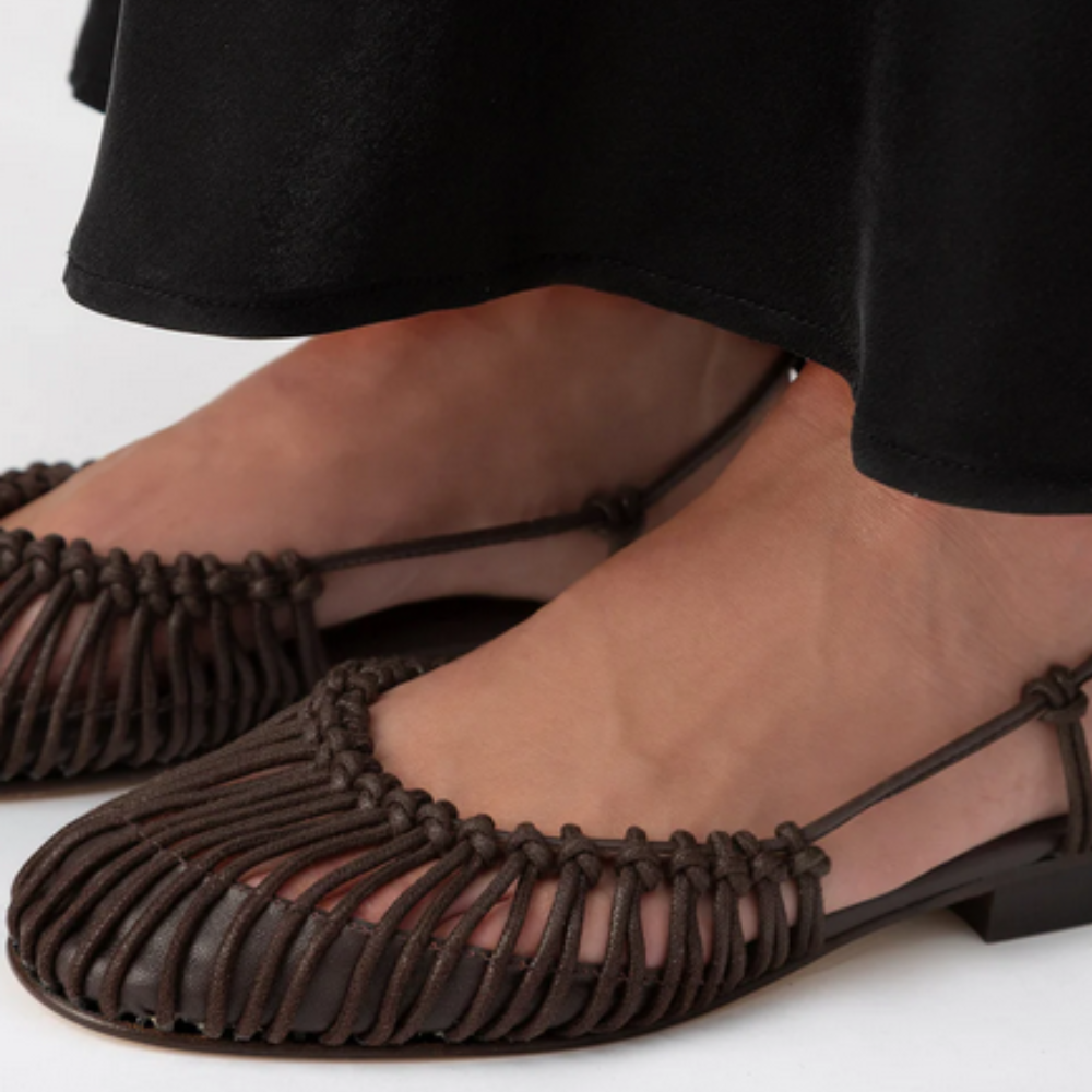 RomaLace – Geflochtene Sommer-Sandalen mit Schnürung
