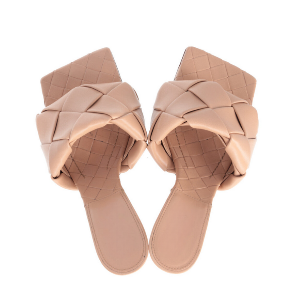Velira Luxe Mules – Elegante Stiletto-Sandalen