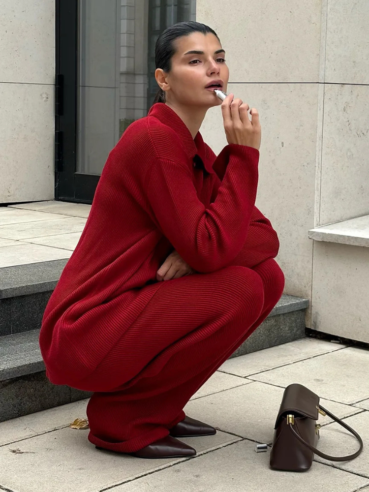 Serenique Knit Set – Zweiteiliges Strick-Outfit