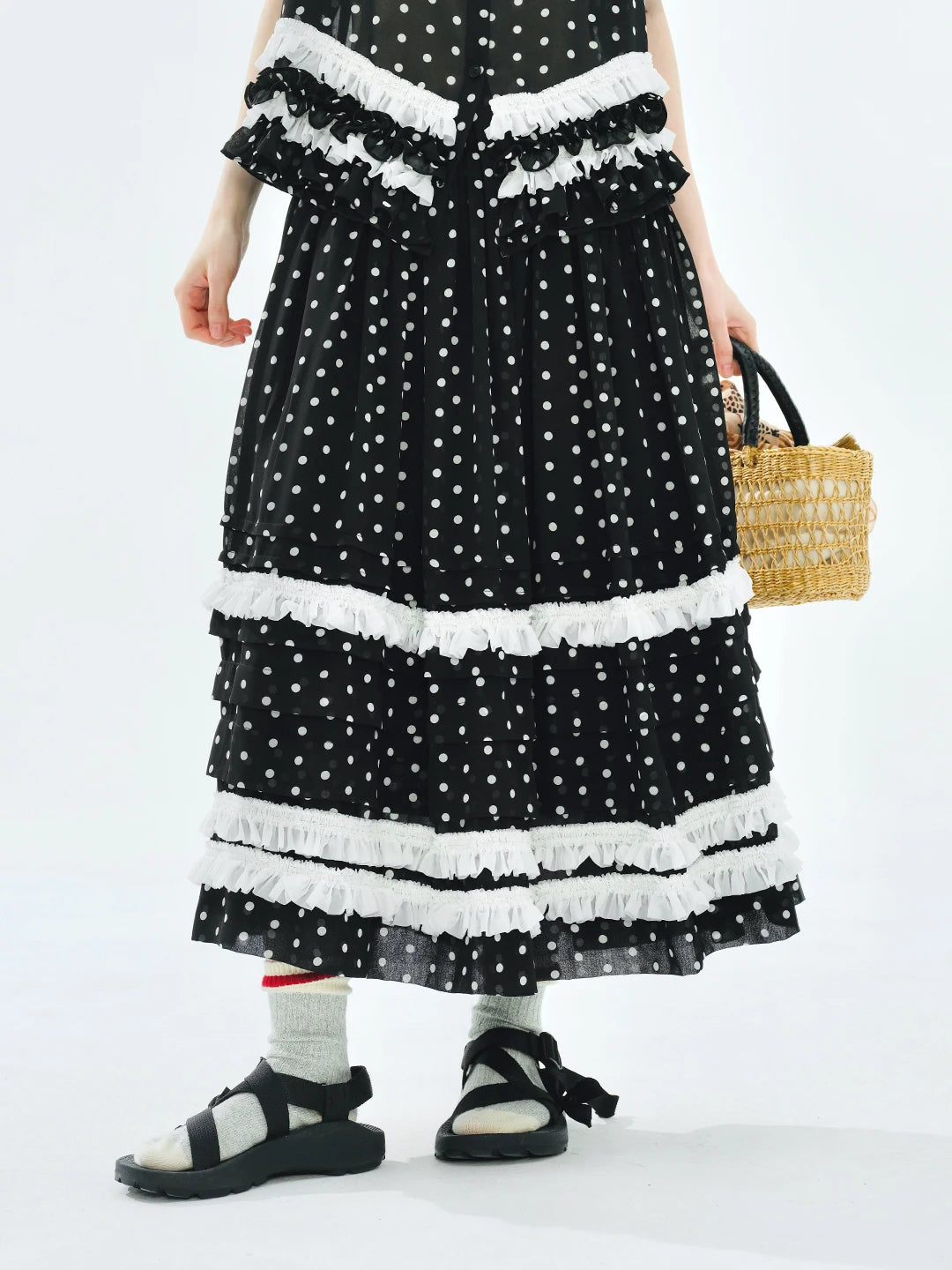 Lunapunkt – Skirt with polka dots &amp; lace