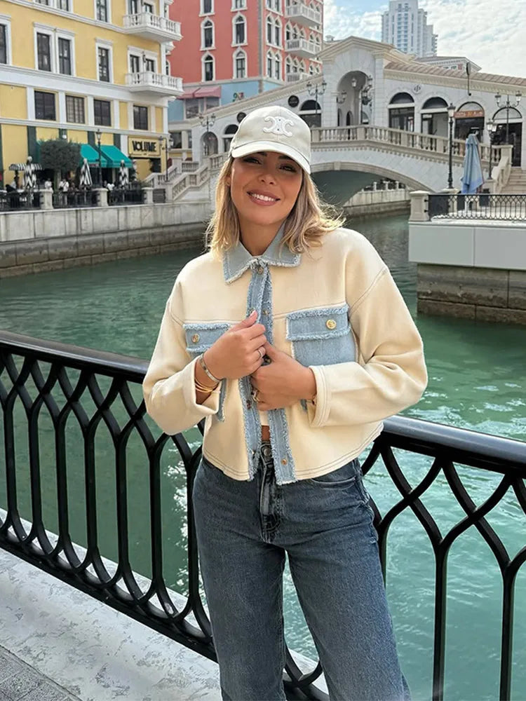 Elira – Patchwork Jacke mit Denim-Details