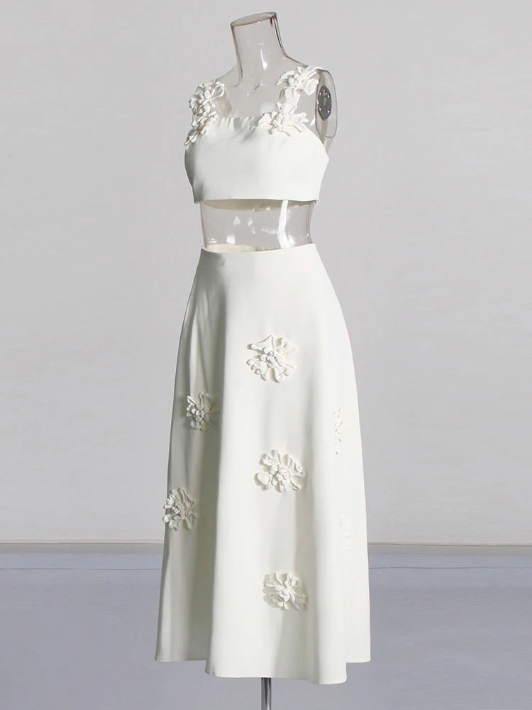 Lyra – Two-piece A-line summer set with appliqués 