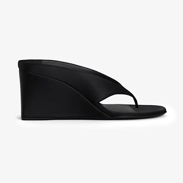 Solira Wedges