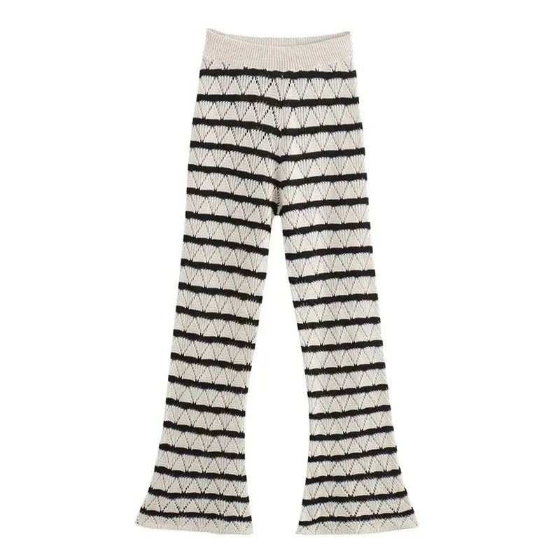 Lea Stripes – Two-piece women's knitting set 