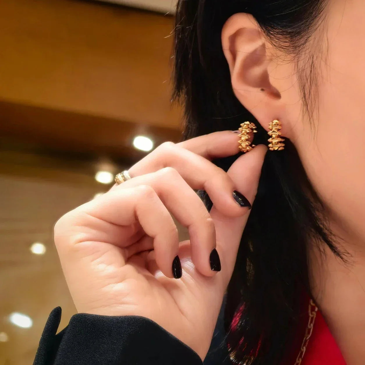 Rosvena Drops - Earrings with stud design