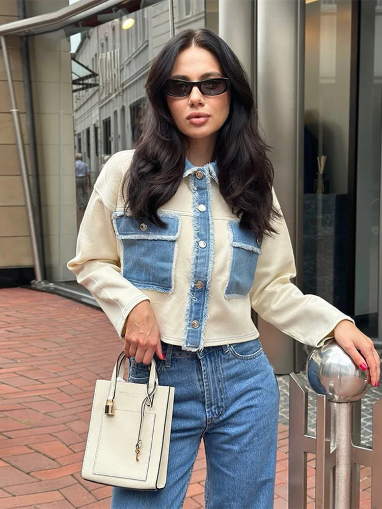 Elira – Patchwork Jacke mit Denim-Details