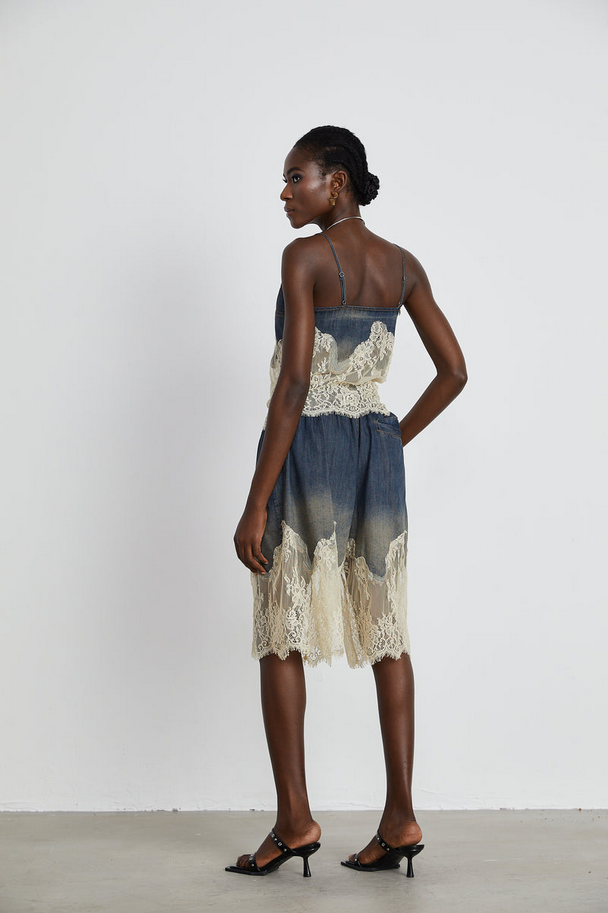 Colette – Denim two-piece/ top/ pants with lace in blue &amp; ecru