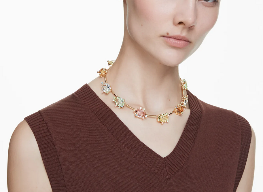 Crystal Drop – Exquisite Halskette aus Edelstahl mit Tropfen-Cut