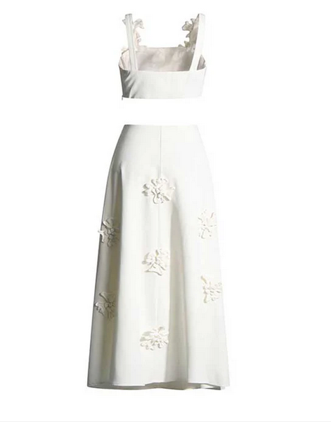 Lyra – Two-piece A-line summer set with appliqués 
