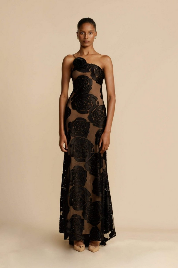 Florale Eleganz – Gebranntes Blumen Maxikleid