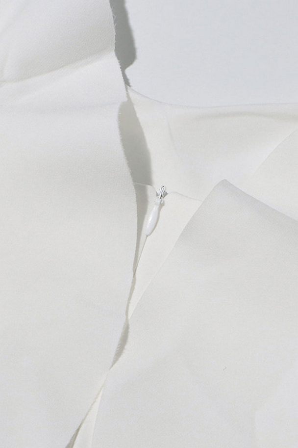 Elegant Summer Flair sleeveless maxi dress 