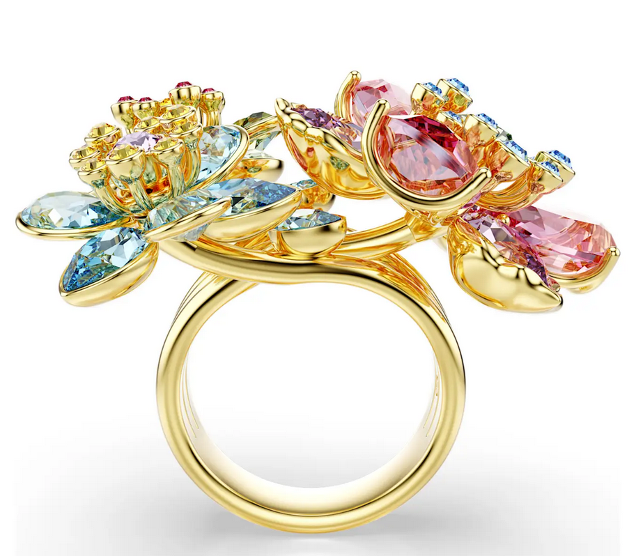 BloomLuxe – Blütenring mit Kristallzauber