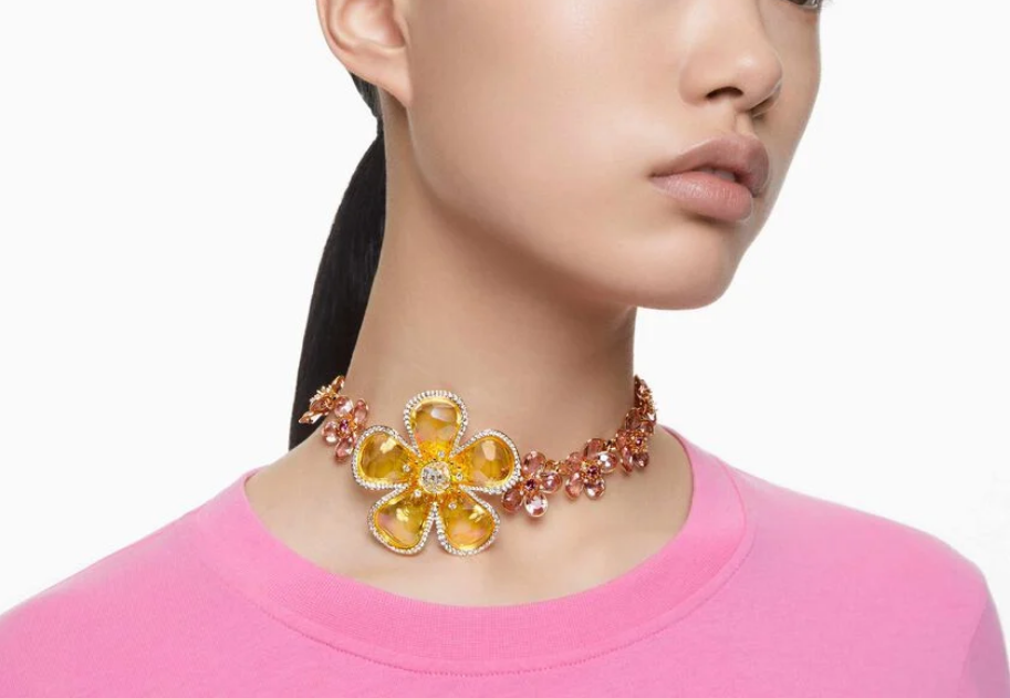 Bloom Éclat – Luxuriöse Blütenkristall-Kette