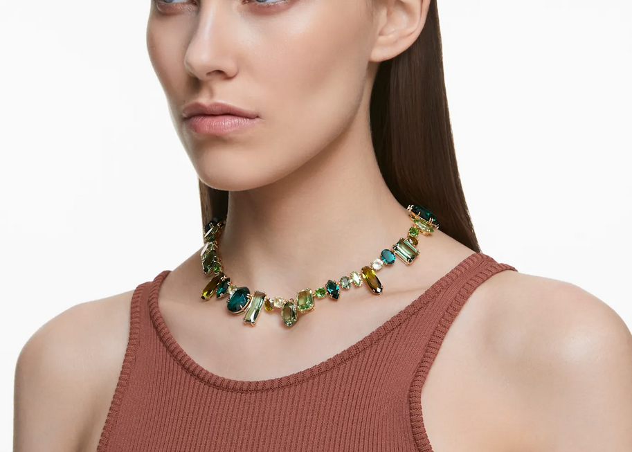 Emerald Élan – Grüne Kristallkette