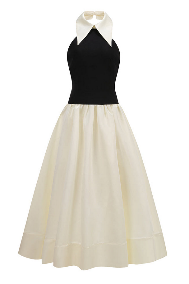 Contrast Charm – Elegant maxi dress