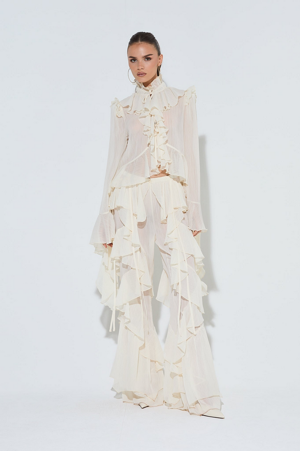 Liora Ruffle Pants Set – Elegant Streetwear Edition