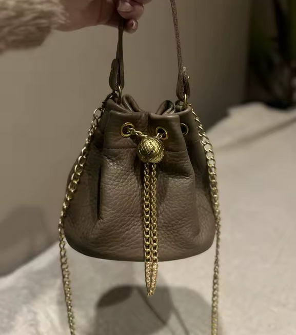 Velmira Bucket Bag – Leder Umhängetasche