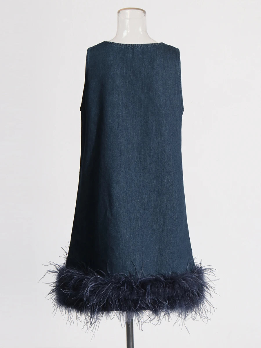 Valentina - City-Chic Dress Jeans &amp; Feathers 