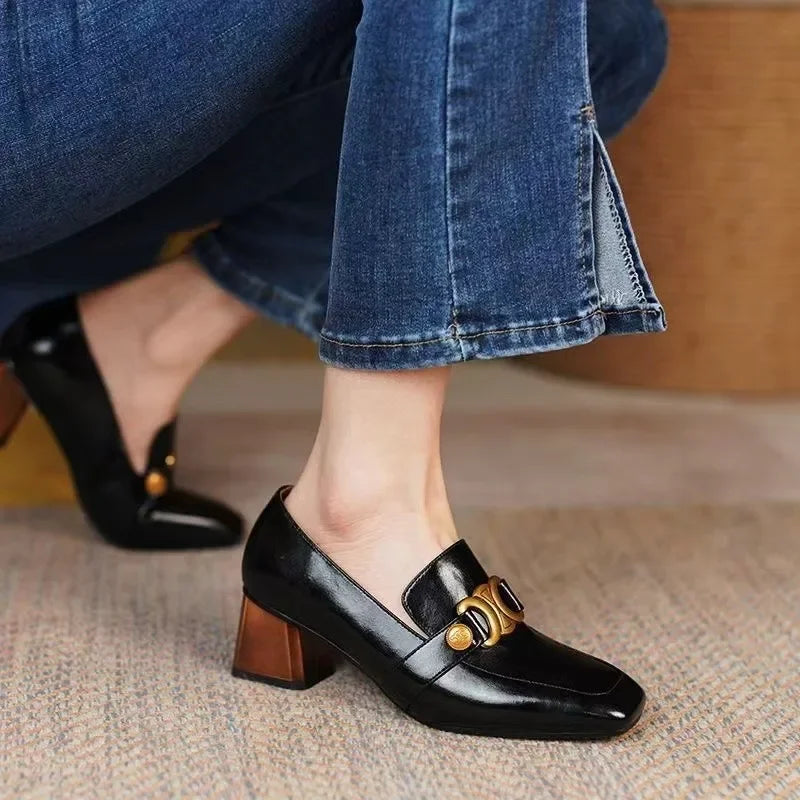 Cleo - Elegante Retro Lederslipper mit Blockabsatz