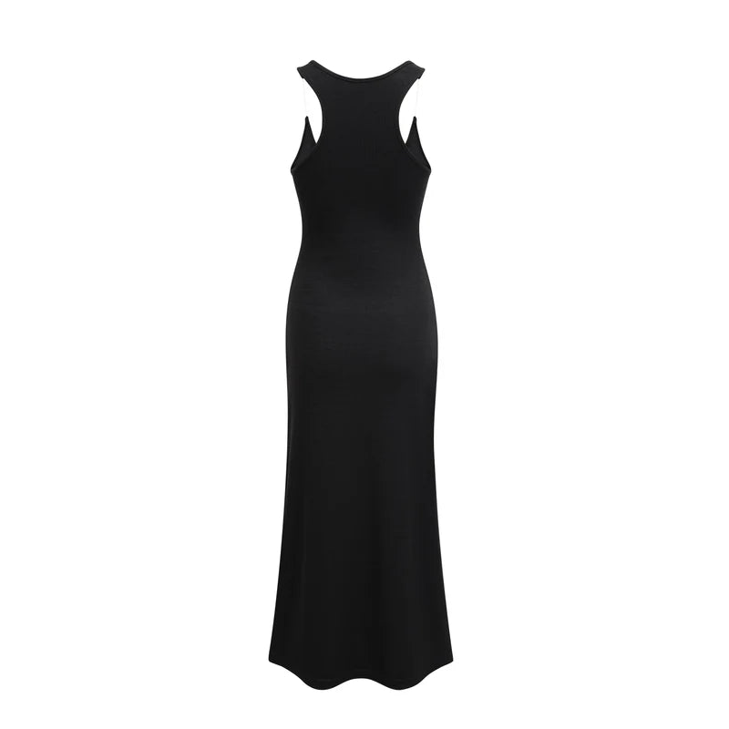 Nyra – Black maxi dress with invisible straps and ribbed structure 